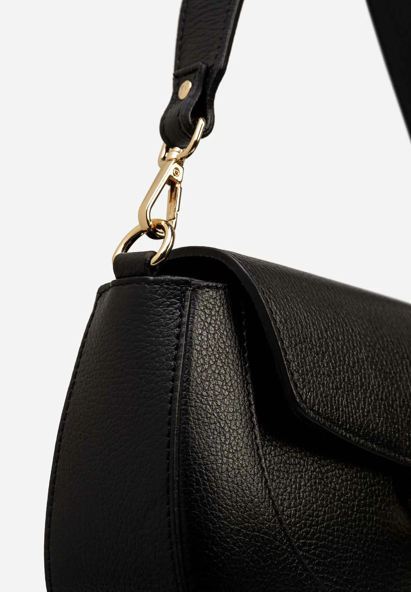 Cartera Cuero Tamia Large 26