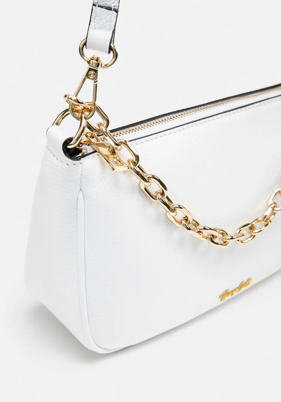 Cartera Cuero Nives Chain 20
