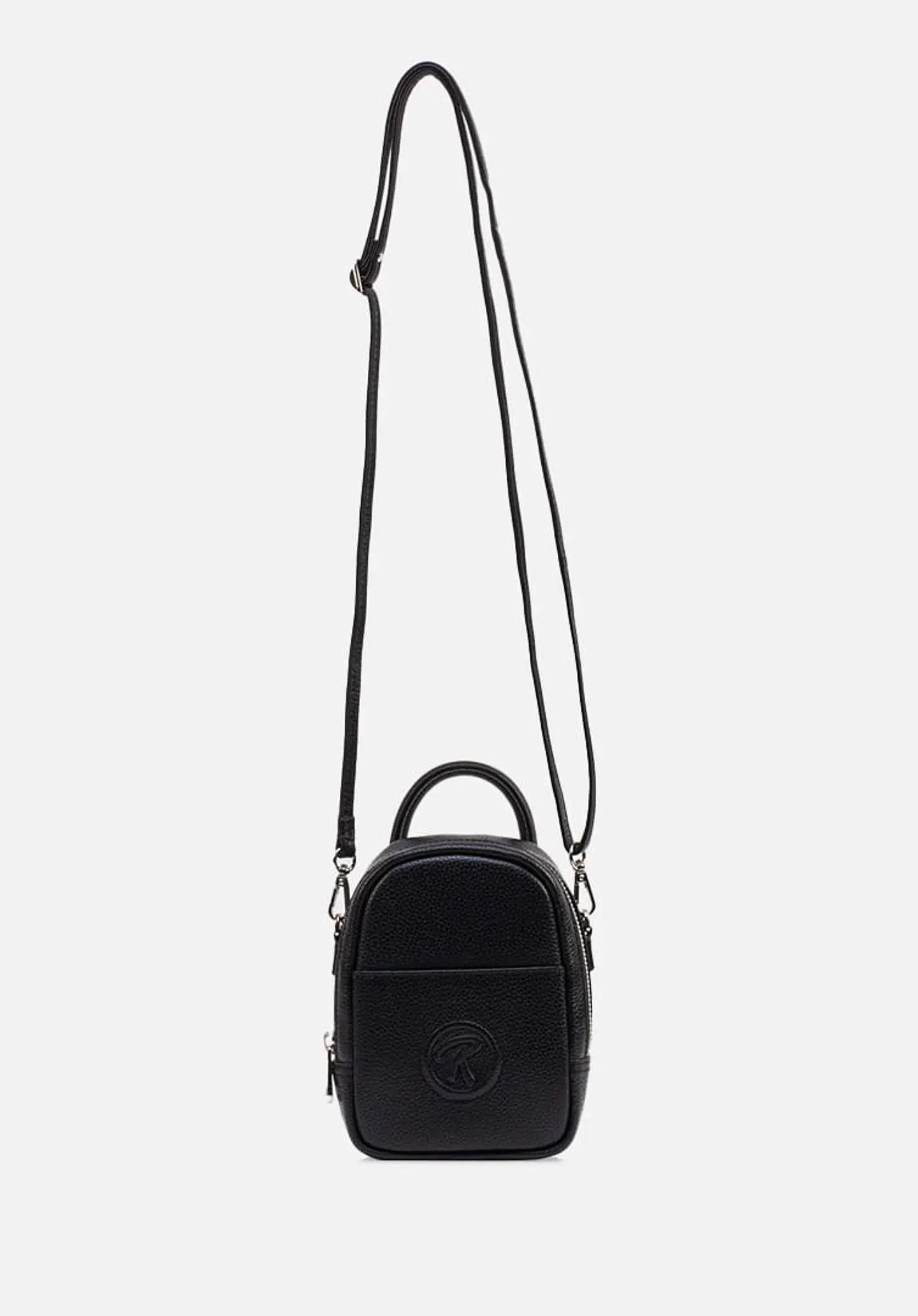 Essential Pouch Bag 4