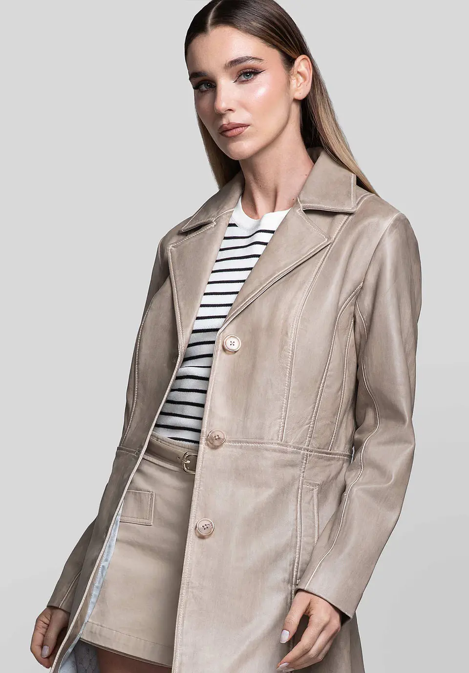 Saco Cuero Aura 16