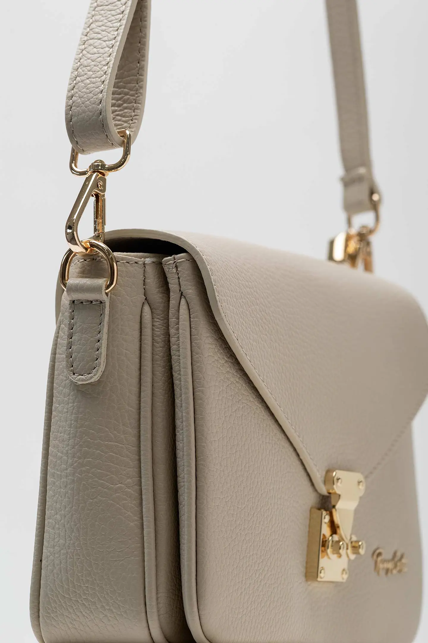 Cartera Cuero Lock Muse 1