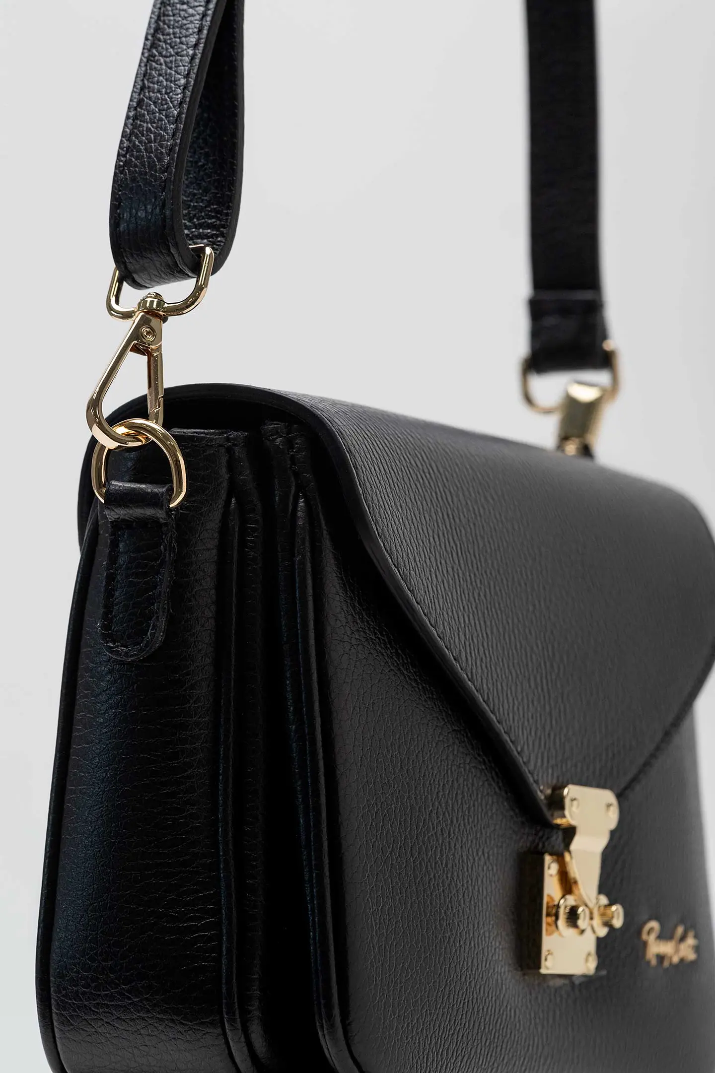 Cartera Cuero Lock Muse 13