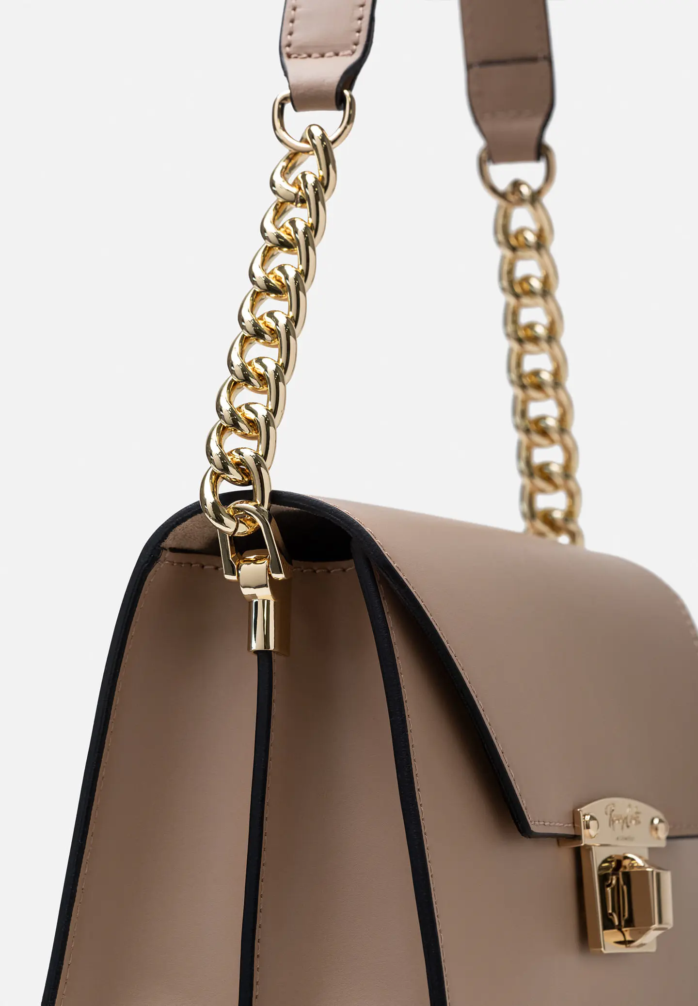 Cartera Cuero Kiara 21