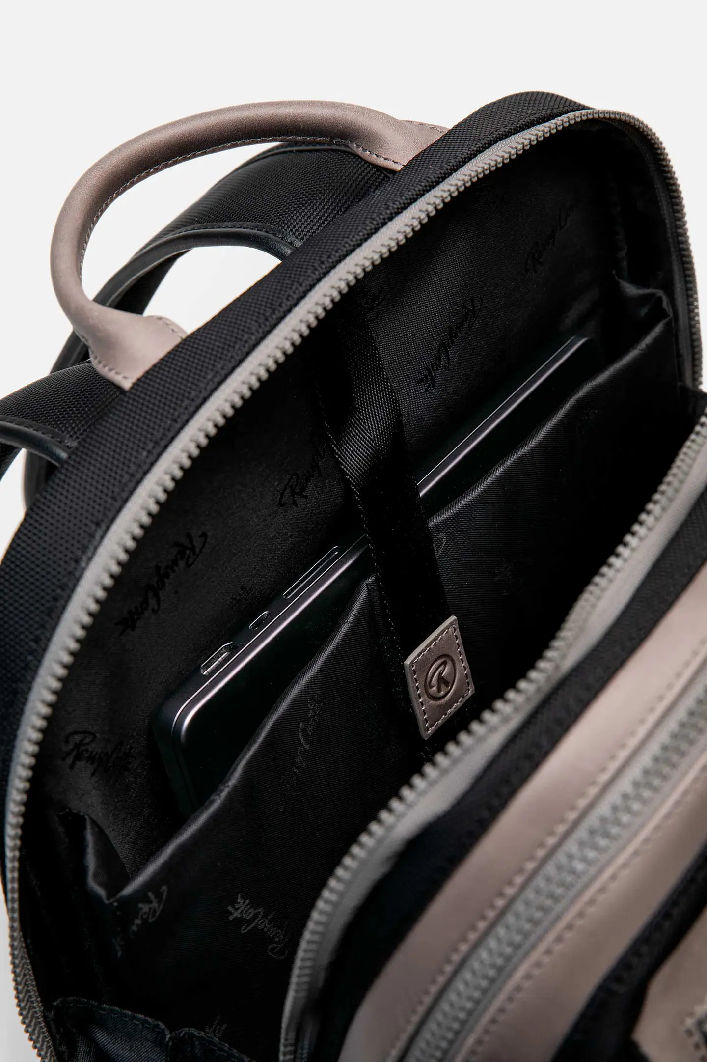 Mochila De Nylon Urban Grid 16