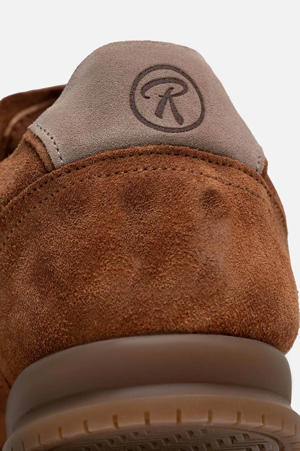 Sneakers Cuero Suede 34