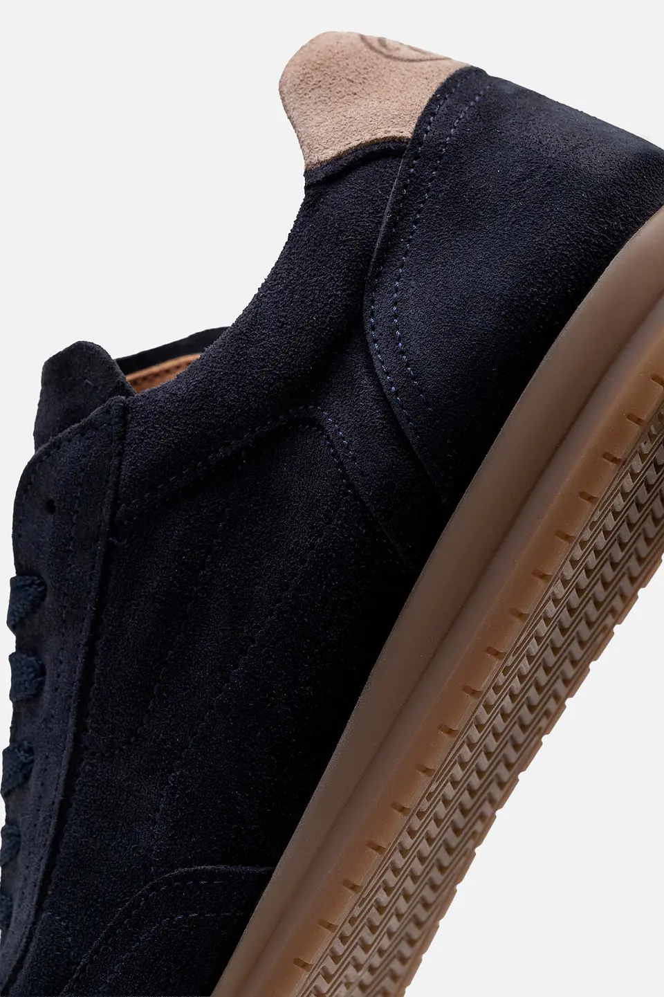 Sneakers Cuero Suede 125