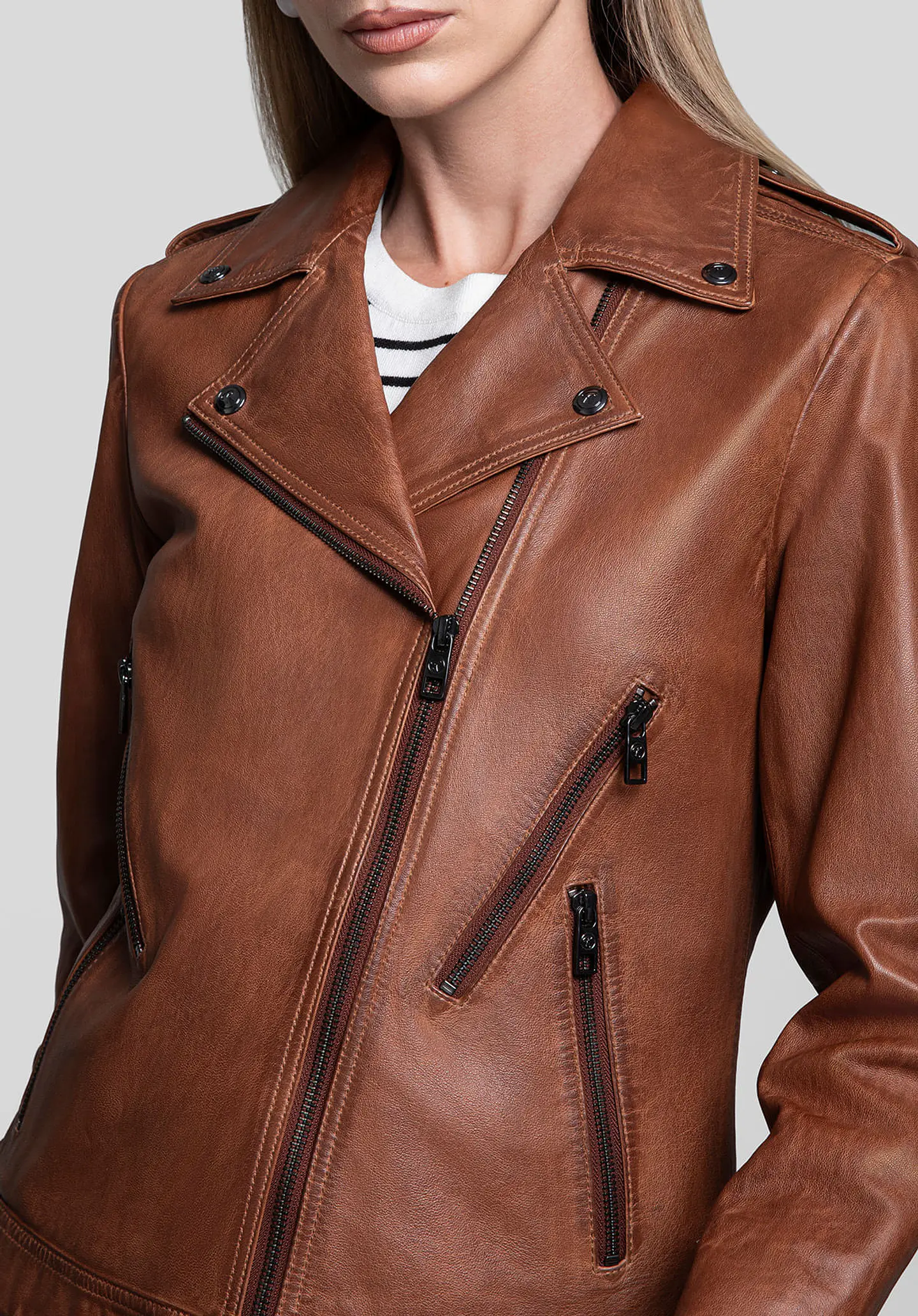 Casaca Cuero Biker Muse 75