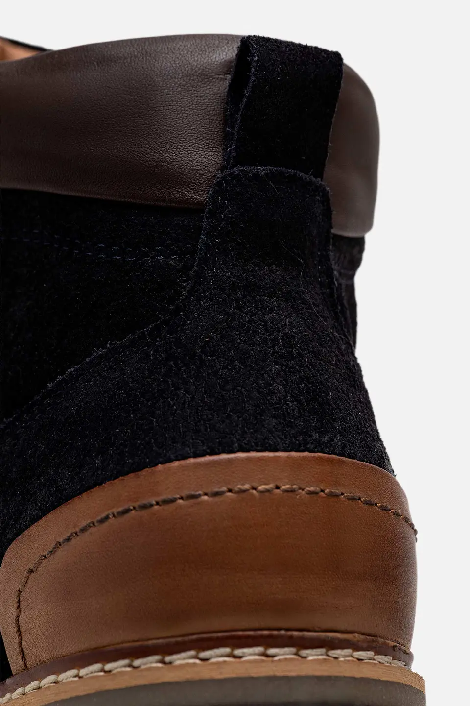 Botines Cuero Rugged Trace 25