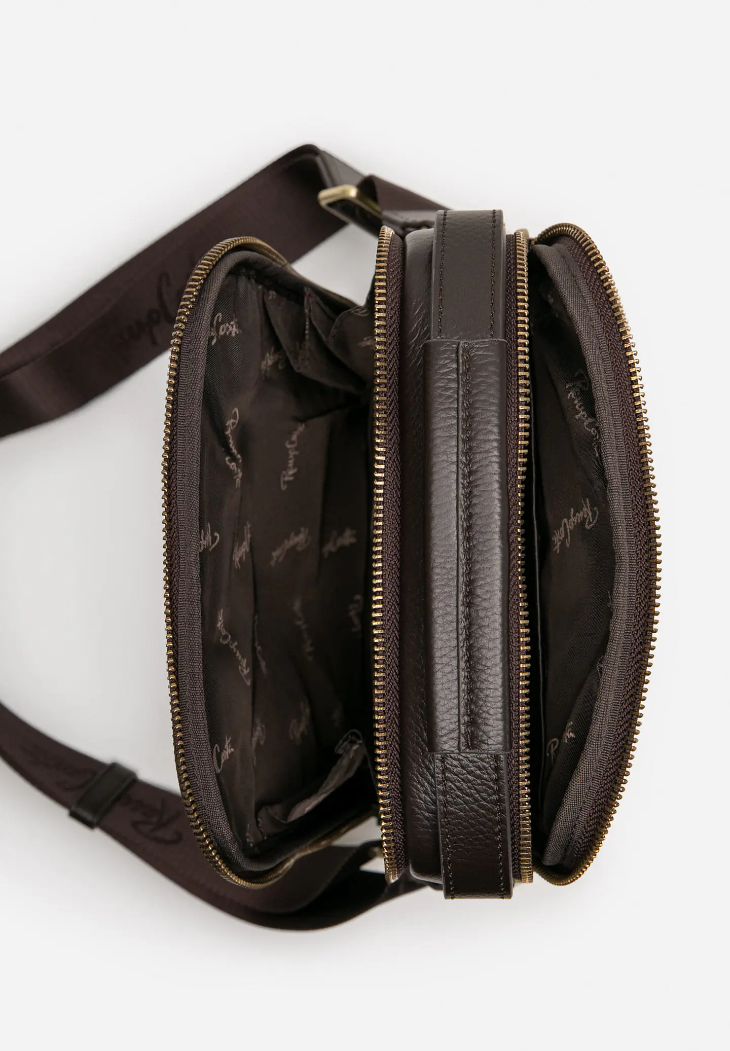 Morral Cuero Urban Tech 13