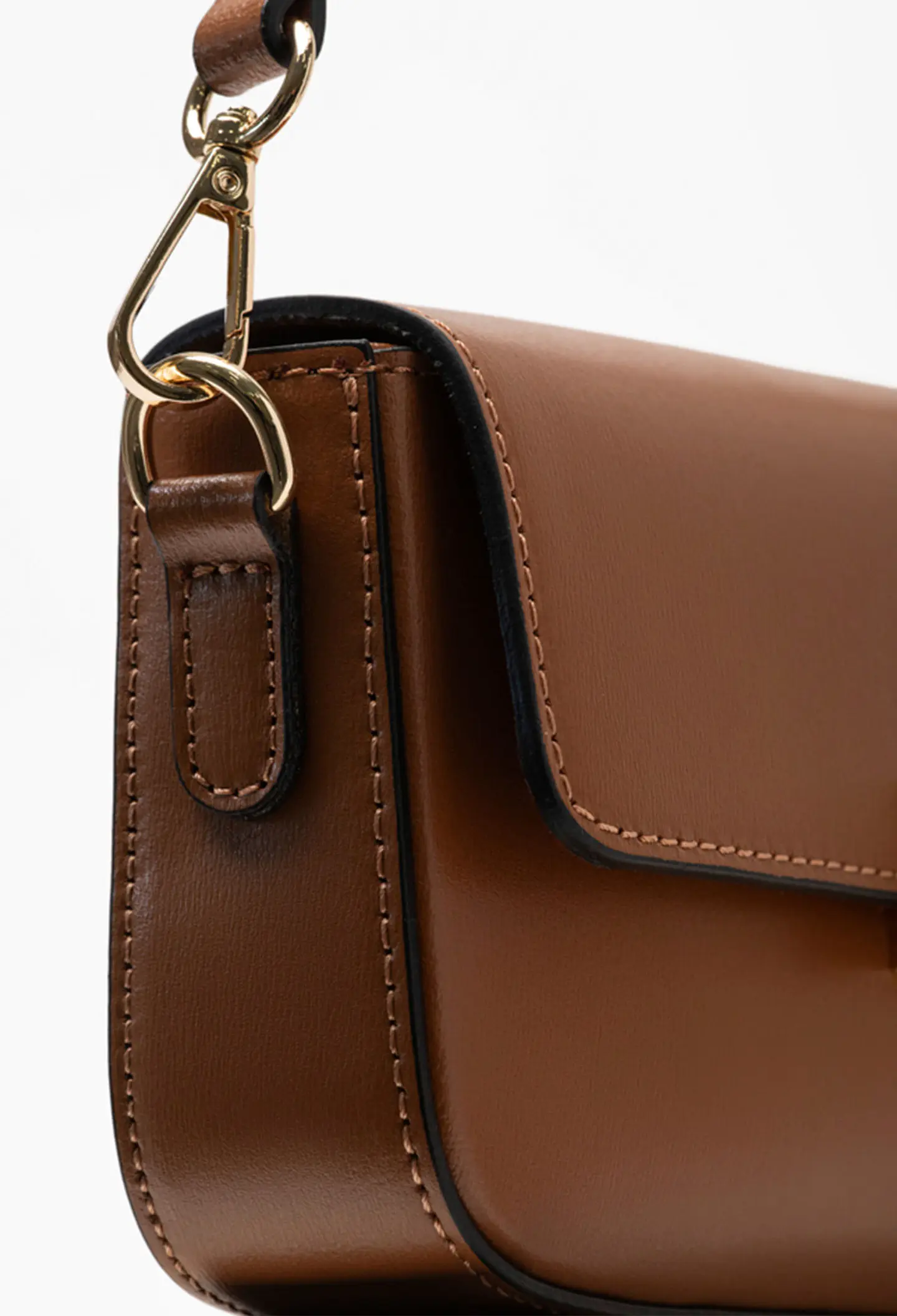 Cartera Cuero Studio Baguette 3