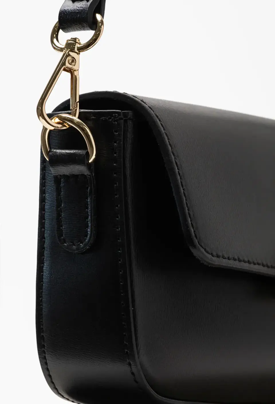 Cartera Cuero Studio Baguette 27