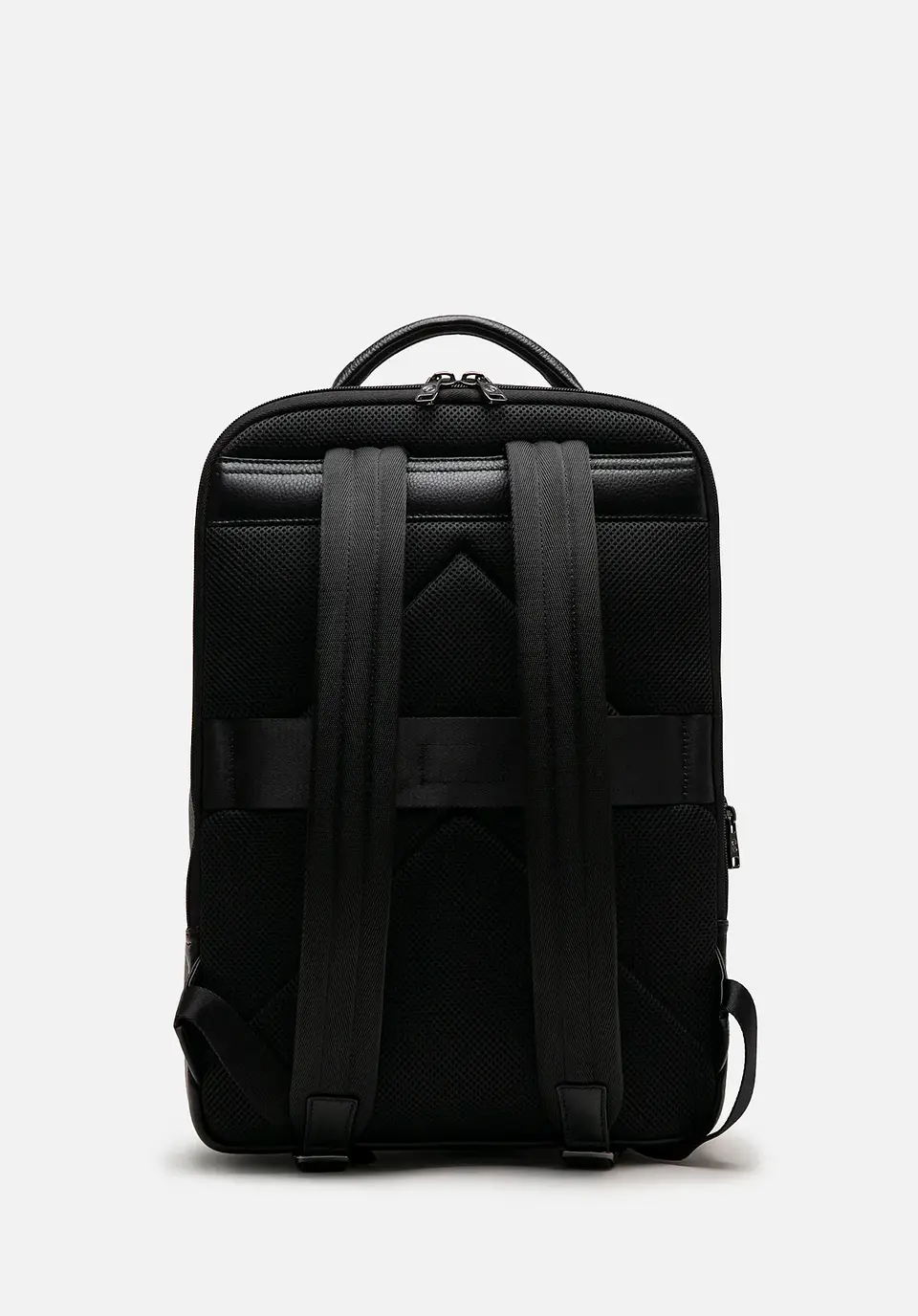 Mochila Cuero Urban Tech Pro 18