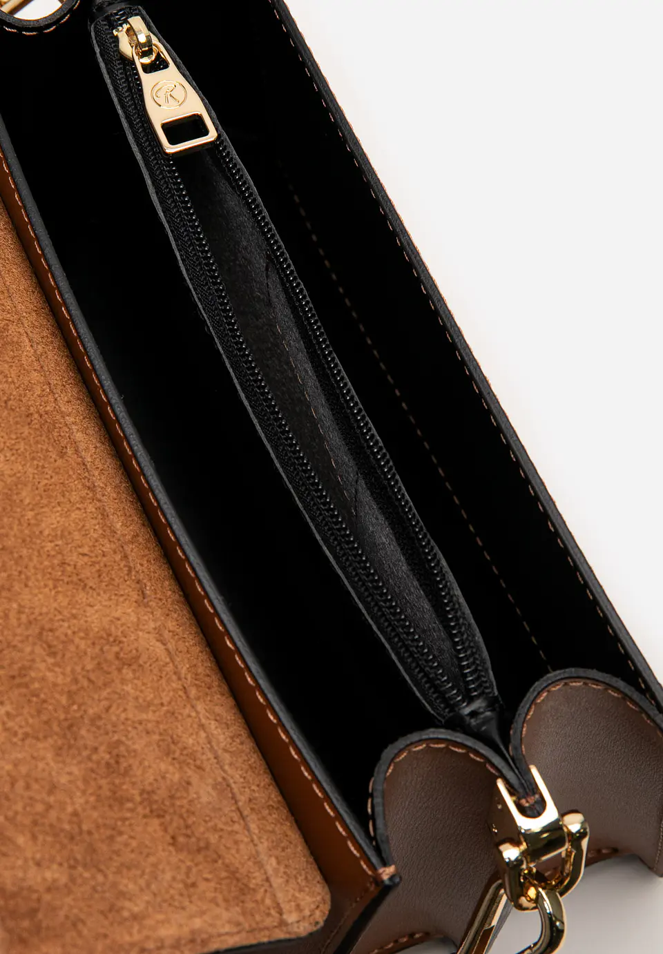 Cartera Cuero Nova 4