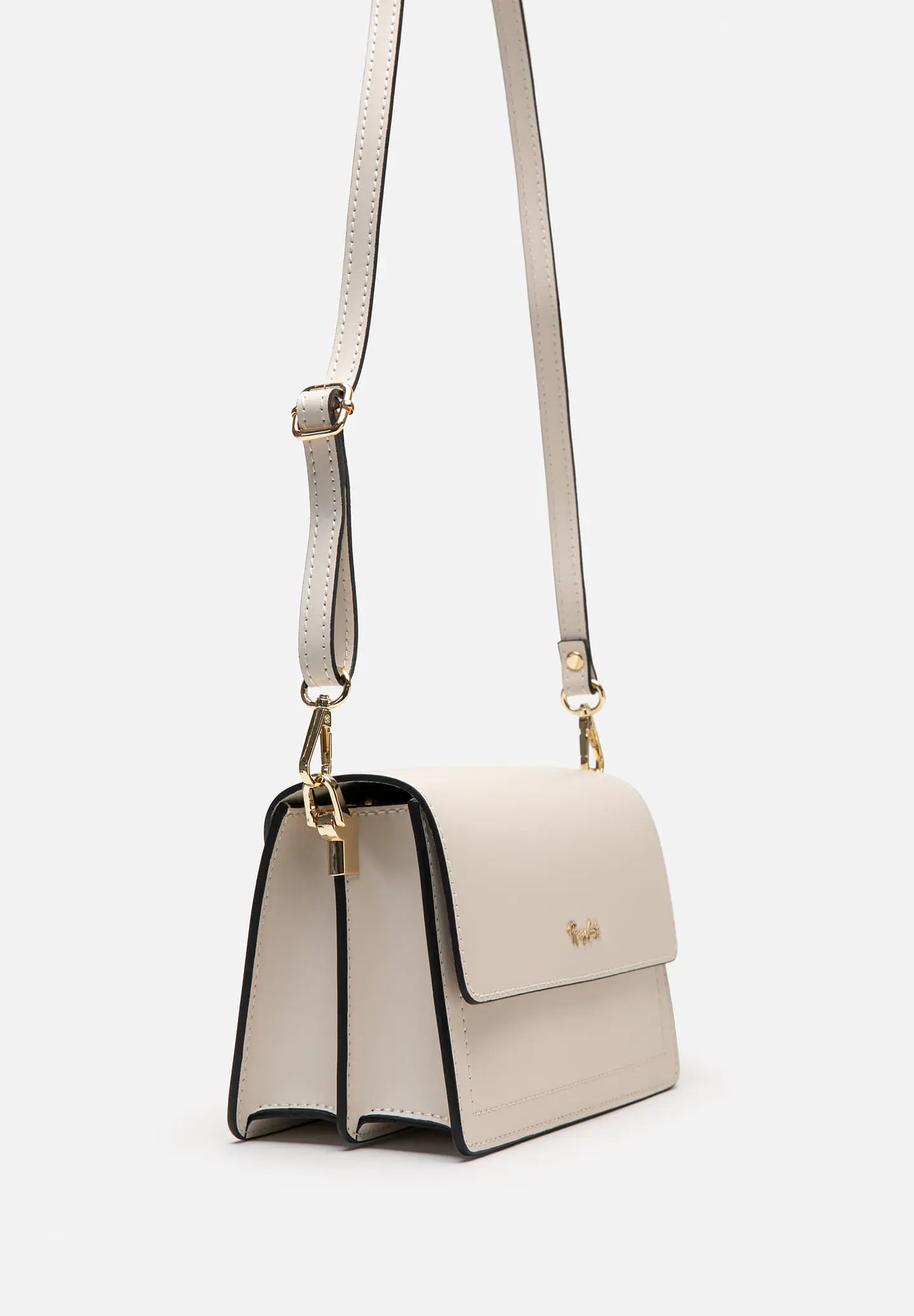 Cartera Cuero Nova 6