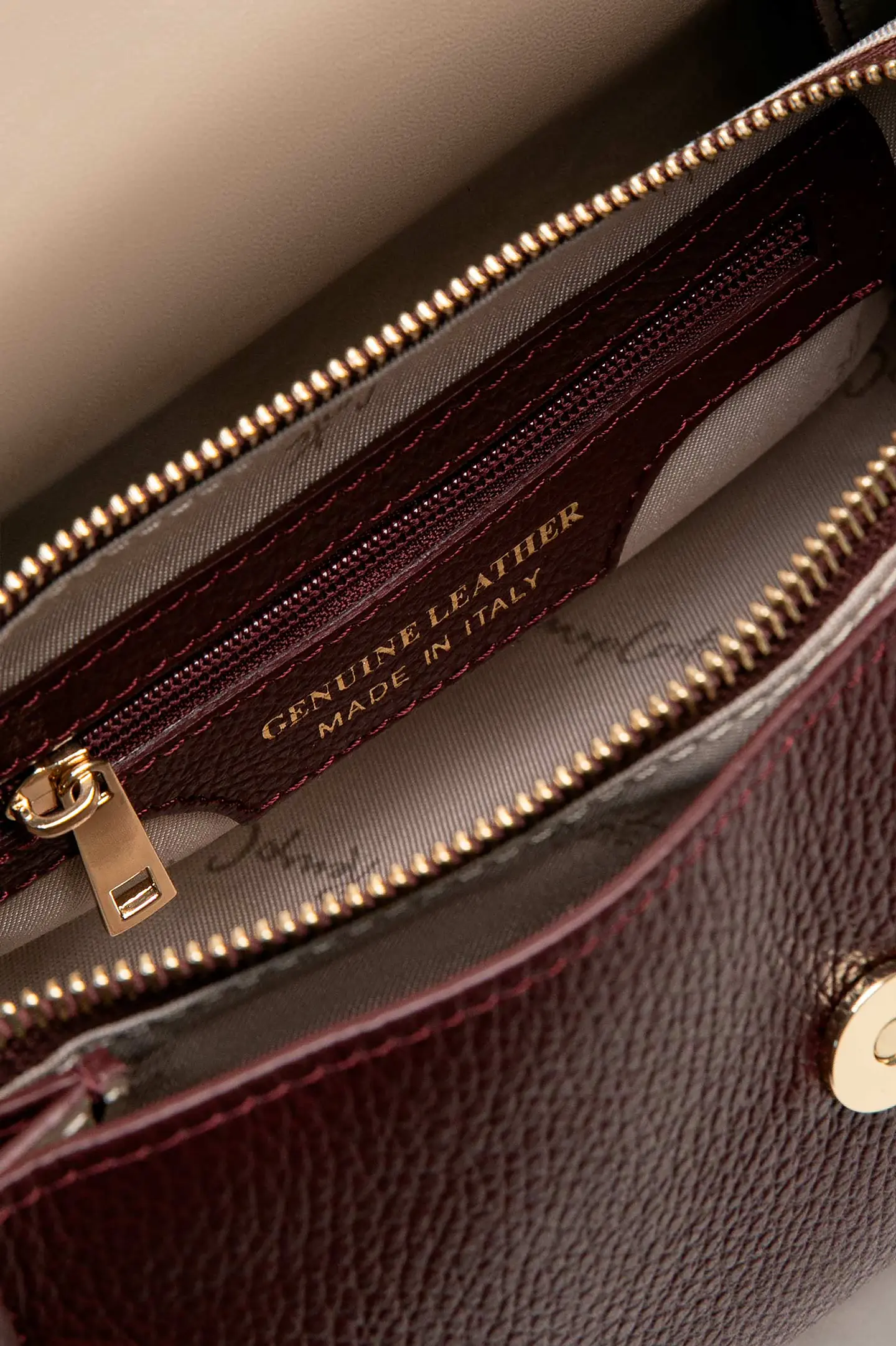 Cartera Cuero Small Aura 13