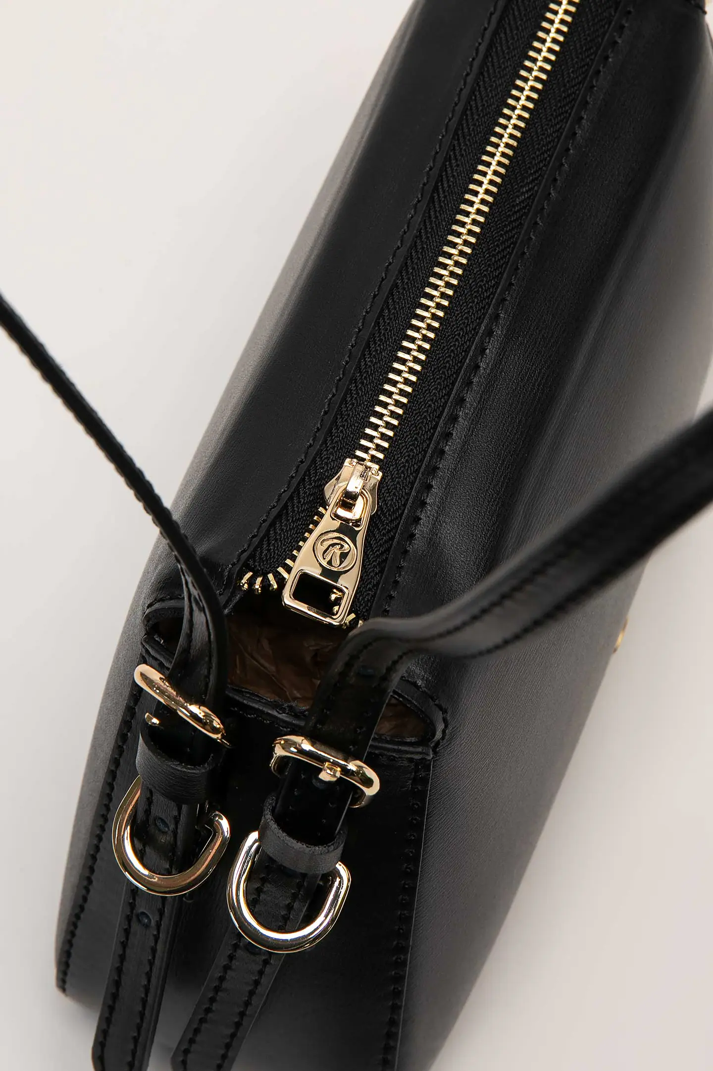 Cartera Cuero Lumi 26