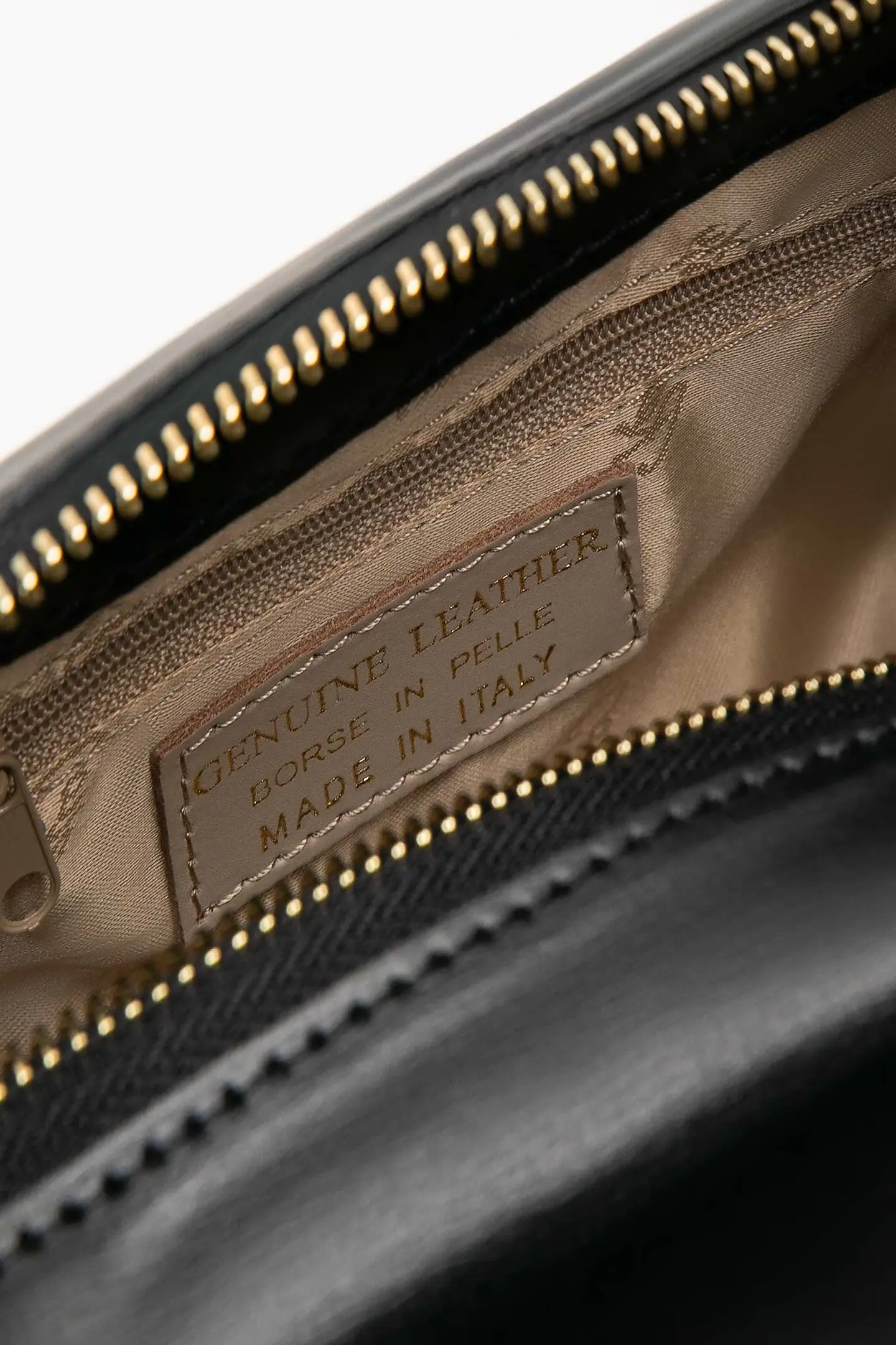 Cartera Cuero Lumi 27