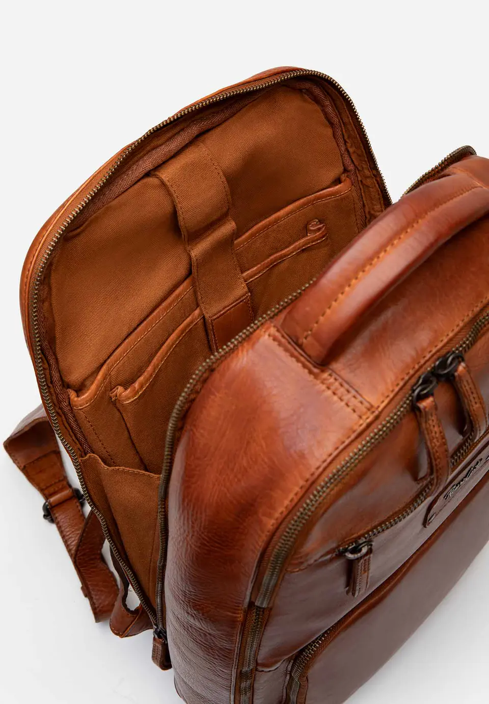 Mochila Cuero Rebel Utility 10