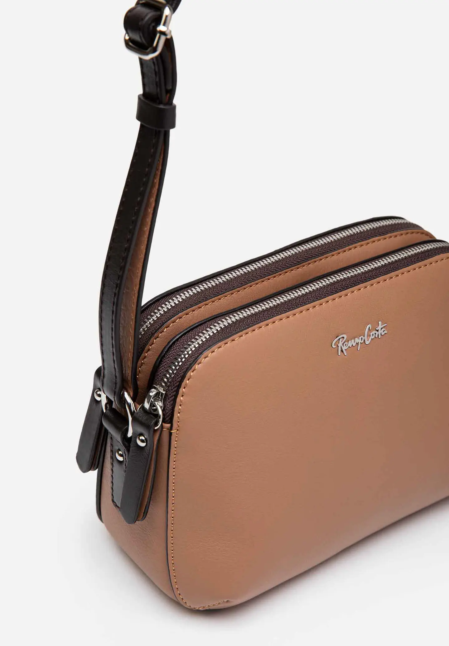 Morral De Cuero Soft Frame 8