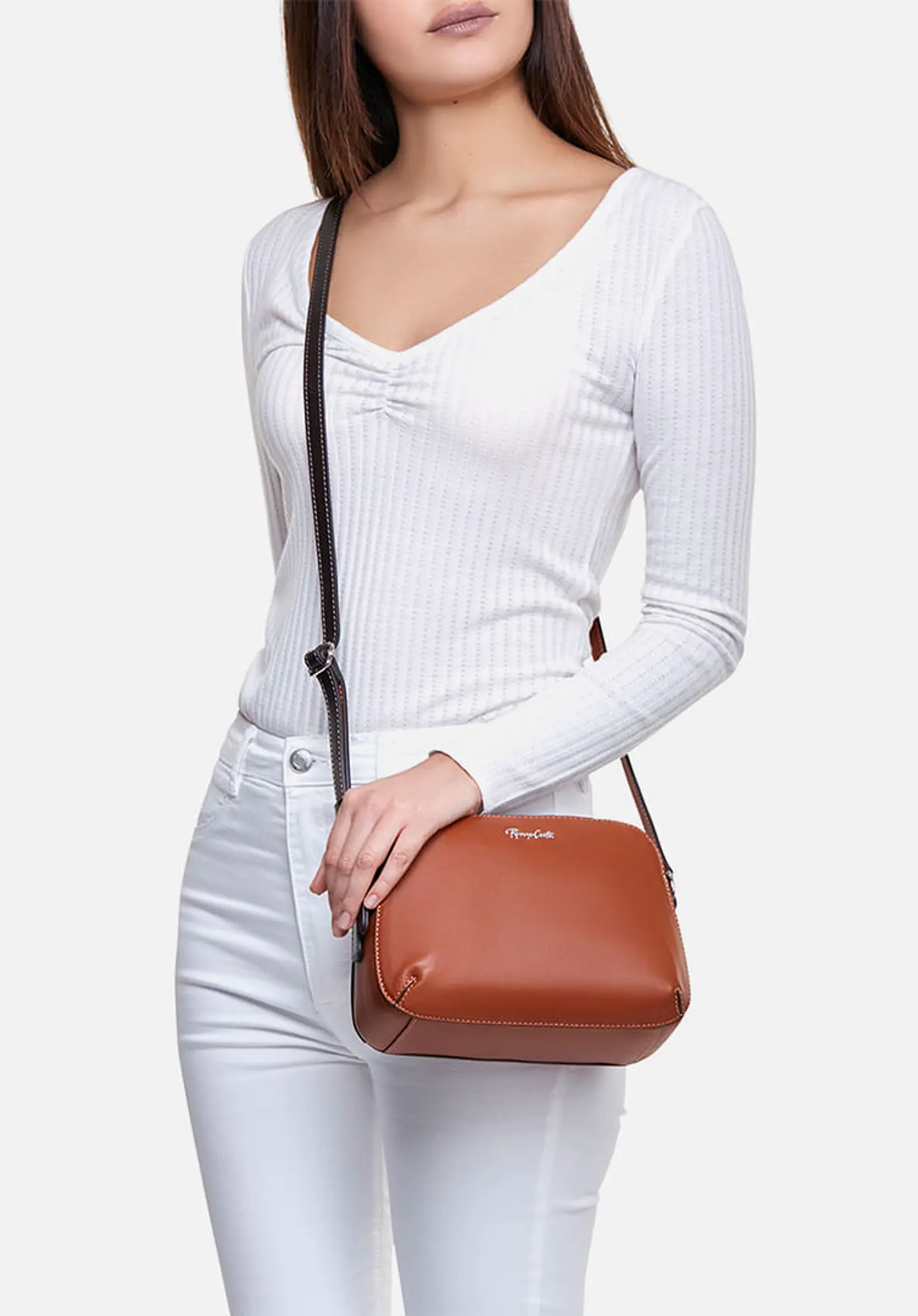 Morral De Cuero Soft Frame 26