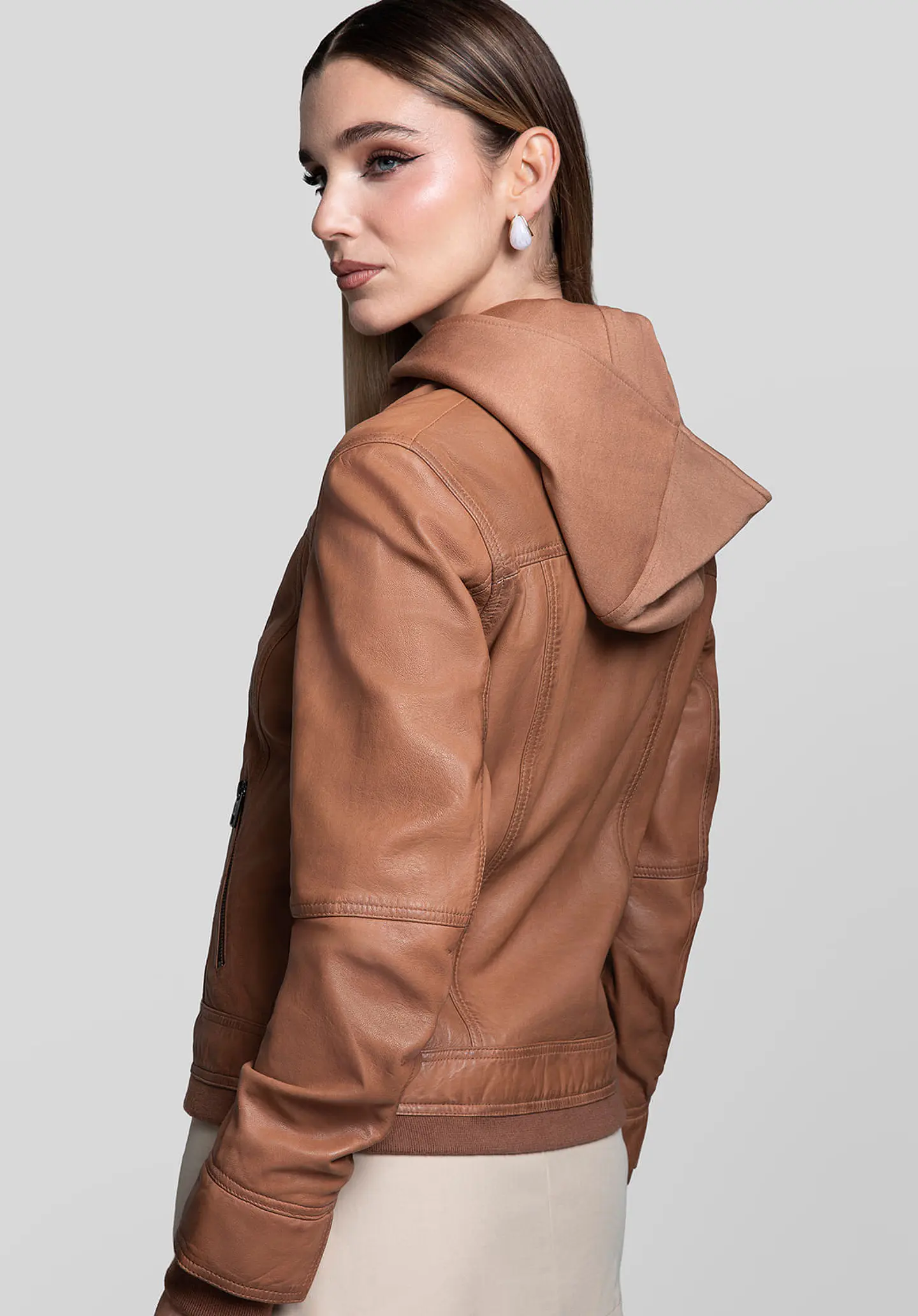 Casaca Cuero Contour 5