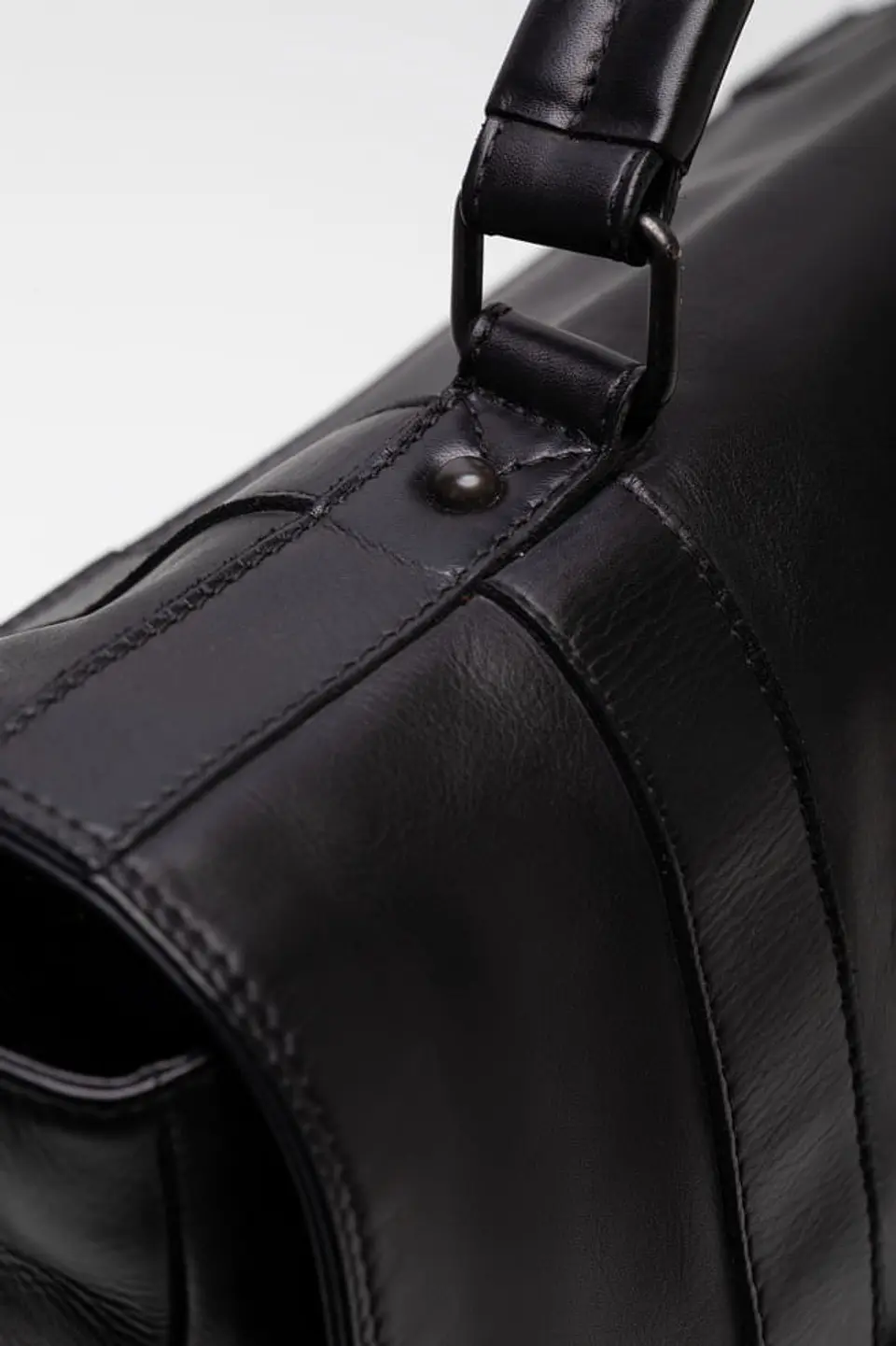 Maletin Cuero Heritage Laptop 25