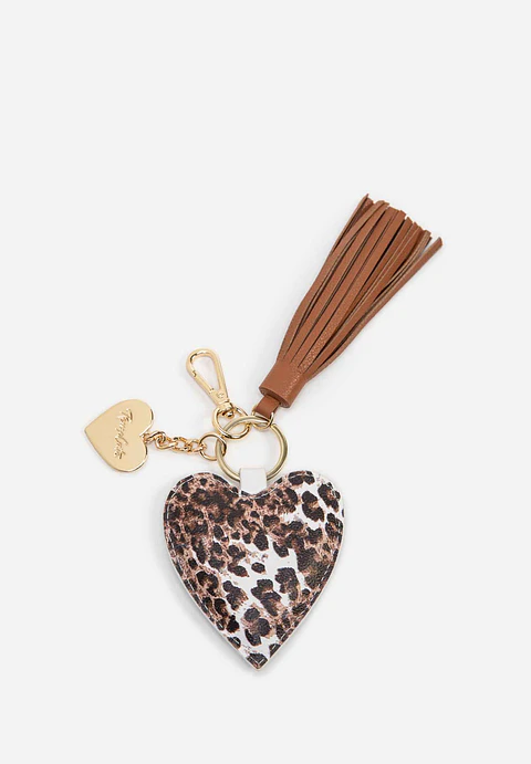 Charm Heart Savage