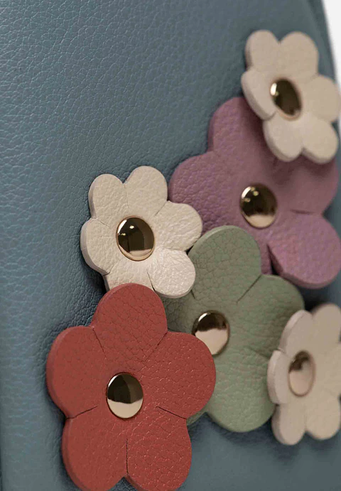 Charm Bloom