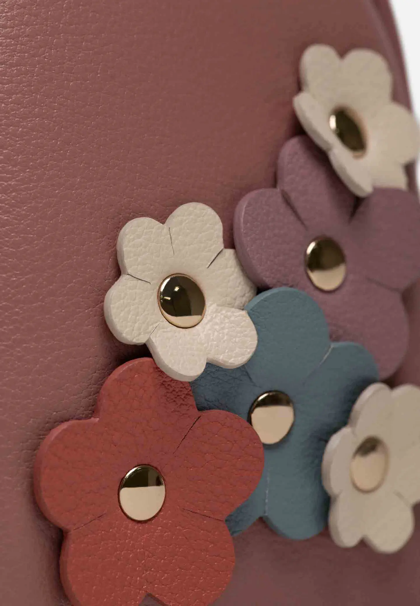 Charm Bloom 10