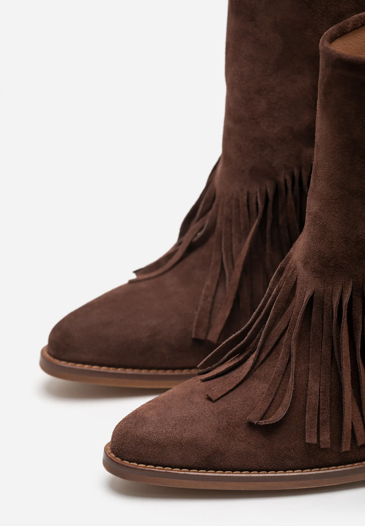 Botines Cuero Flecos 16