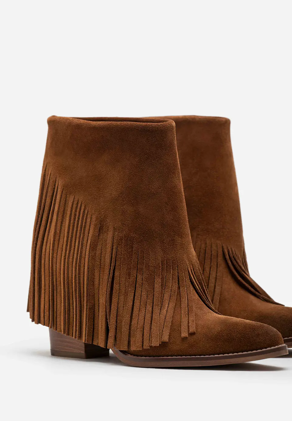 Botines Cuero Flecos 38