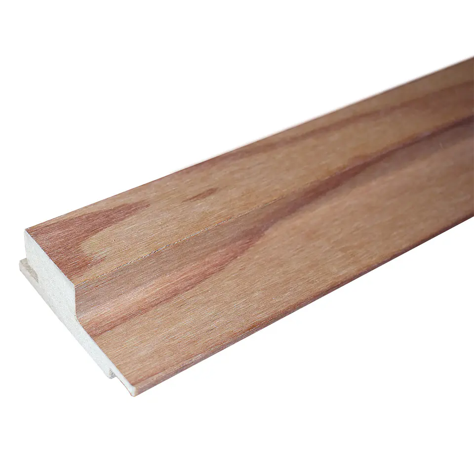 Revestimiento Interior Perfil 9R MDF Enchapado Jequetiba Barniz 25x80 mm x 2.4 m 1