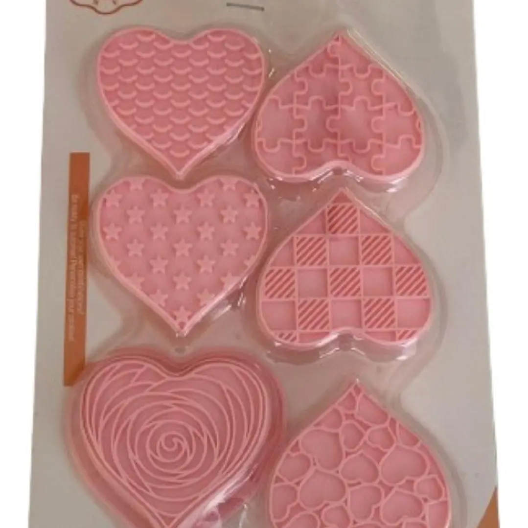 Cortador Galletas Corazones Estampados 6 Diseños 1