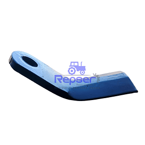 CUCHILLA CURVA 121X50X8    PERF 16,5MM