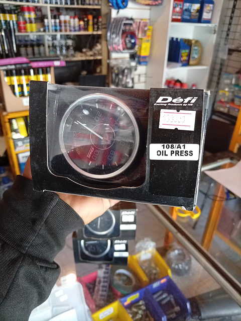 Reloj de presión de aceite DEFI