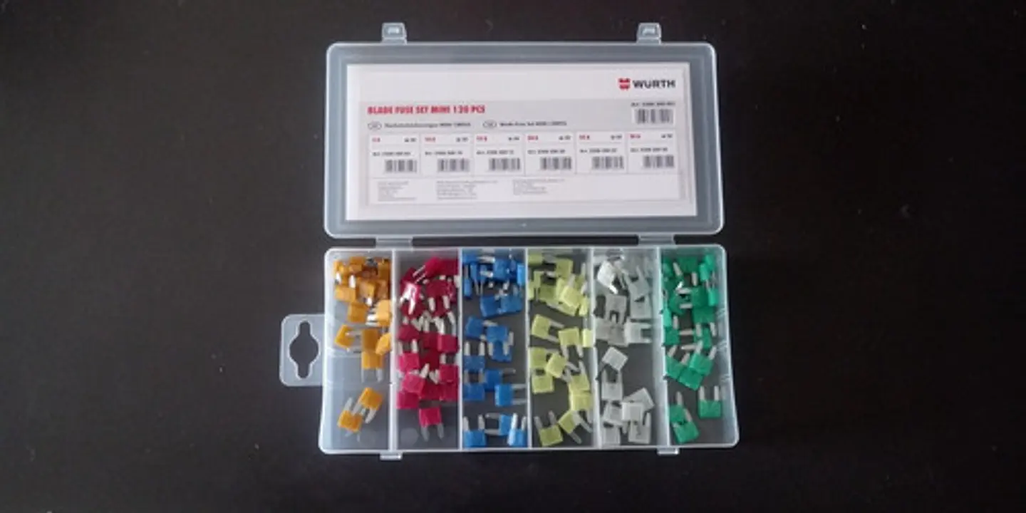 Fusibles Mini Alemanes Wurth 5 10 15 25 30 Amper - 120 Und 2