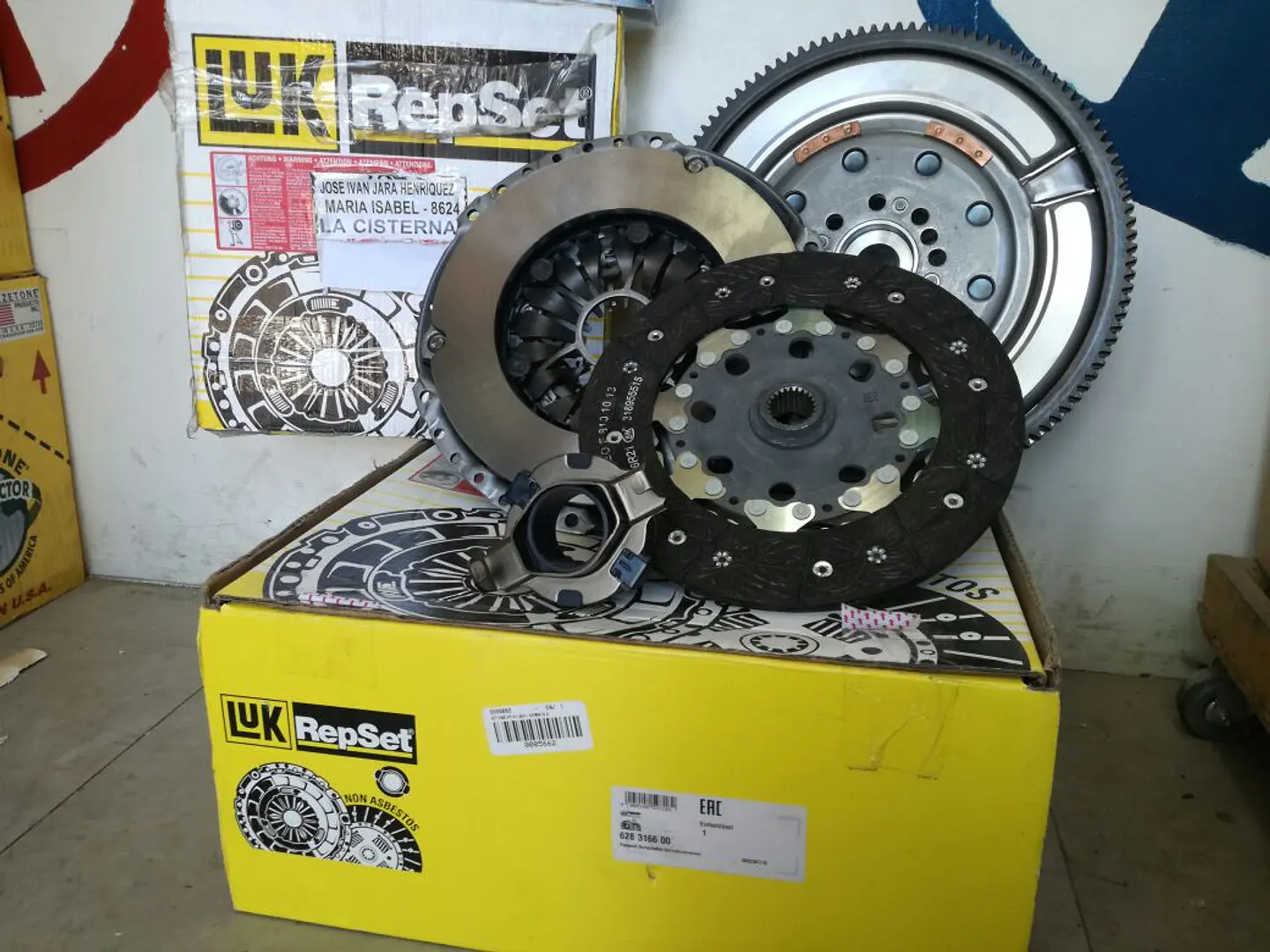 Embrague Hyundai New H-1  12-21  Caja 6ta Kit Completo  1