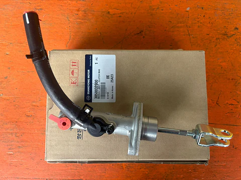 Bomba Embrague New Actyon 