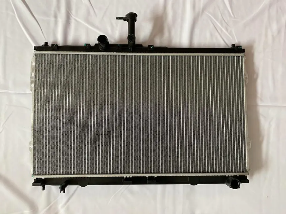 RADIADOR HYUNDAI H1 T/M  11-19  1