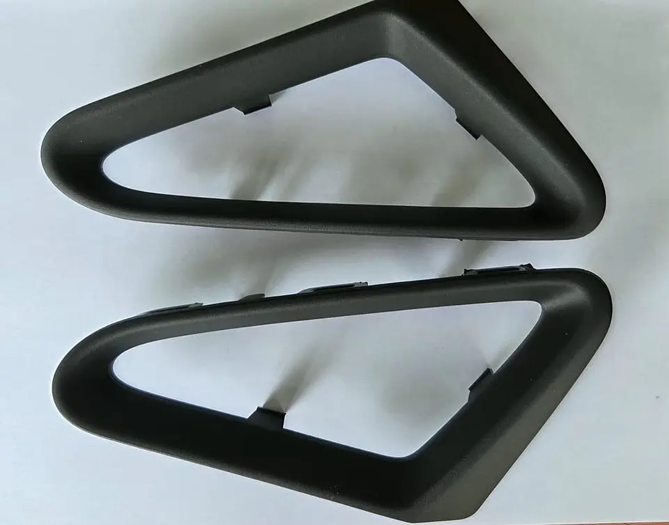 BISEL MICA DE REFLECTANTE  TRASERO CHEVROLET SAIL 2024-2025 RH 1