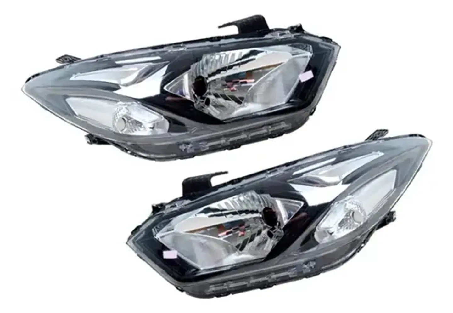 OPTICO ONIX-PRISMA SIN LED LH 2016-2020 1