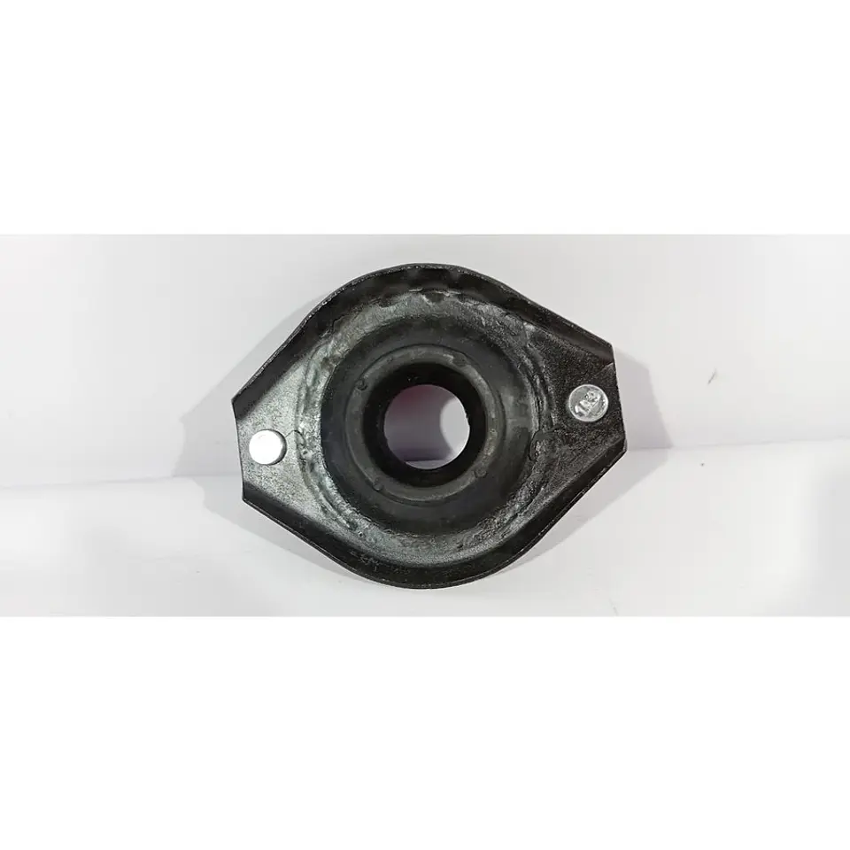 Cazoleta Delantera Para Chery Iq Changan CV1 3