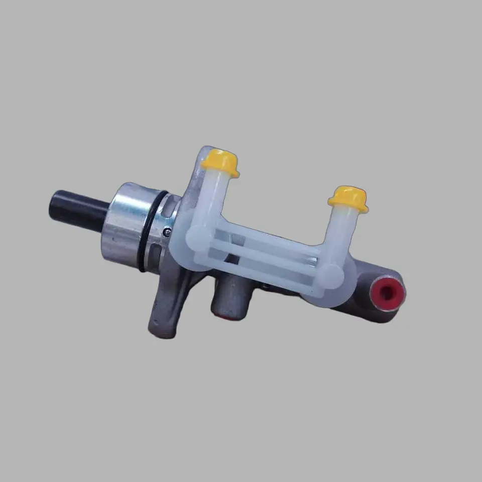 Bomba De Freno Con Vástago De 15mm Para Changan Series S DFSK S100 S200 S300 CM5 CM10 Truck / Van K07 K17 DFSK C25 Líneas Comerciales Compactas De 2