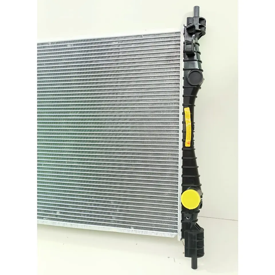 Radiador De Agua Para Maxus Deliver 9 2