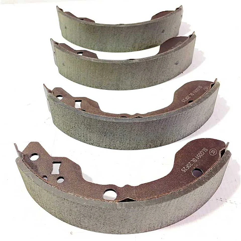 Juego De Balatas De Freno Para Changan S100 S200 S300 CM5 Hafei Minyi Ruiyi Cargo / Van / Truck DFSK C21 C22 C25