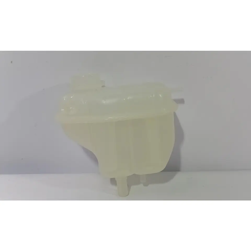 Depósito De Agua De Radiador Para Lifan Truck / Cargo / Van 3