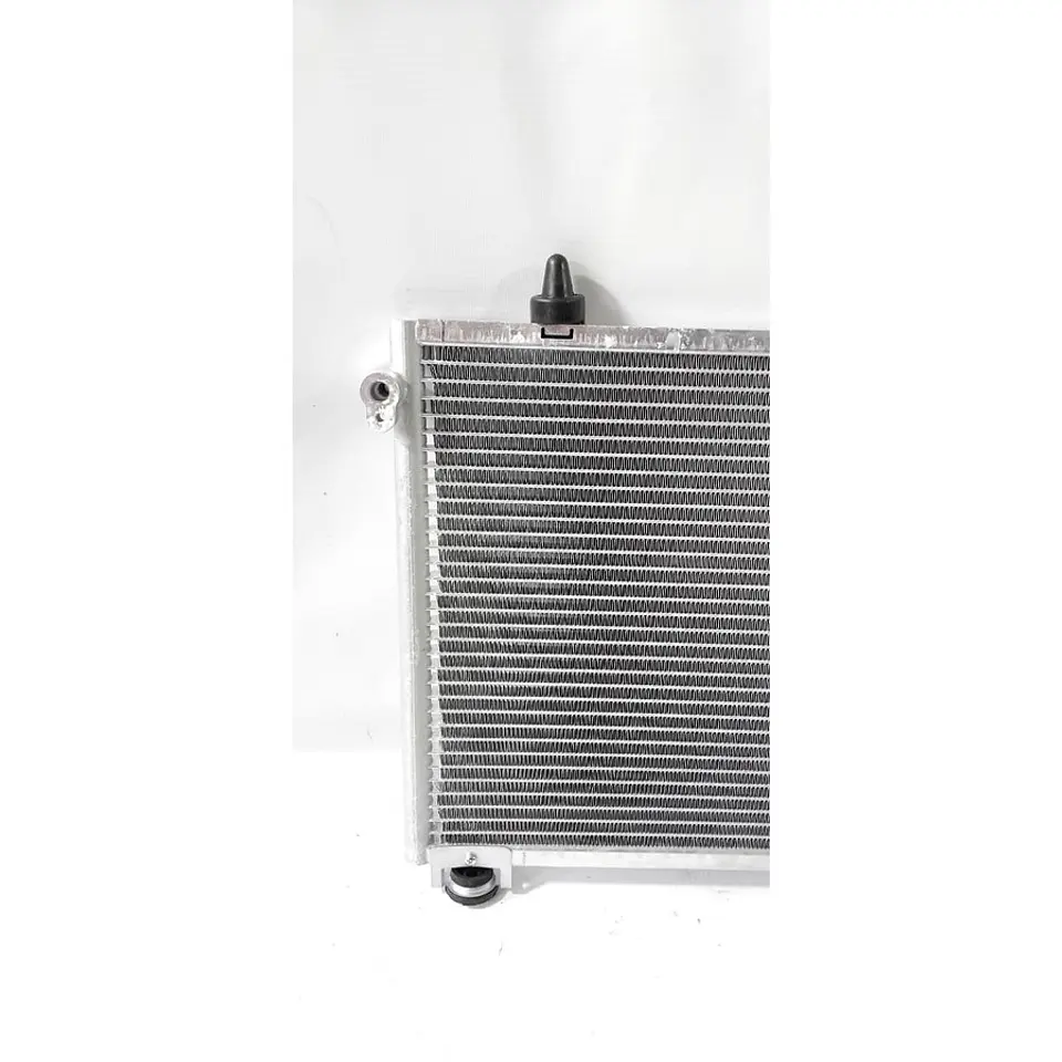 Condensador De Aire Acondicionado Para Great Wall C10 C20 C30 3