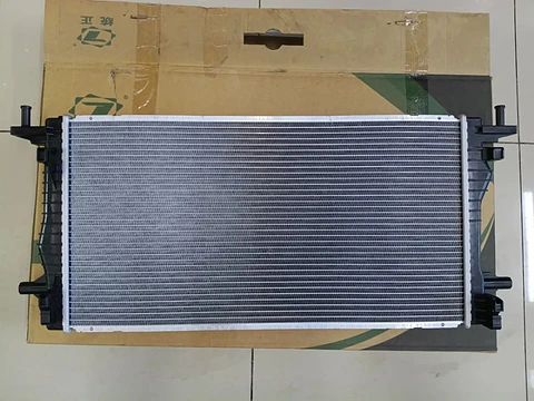 Radiador De Agua Para MG RX5 Gs