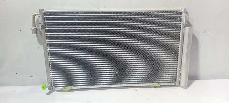 Condensador De Aire Acondicionado Para Lifan 520 2