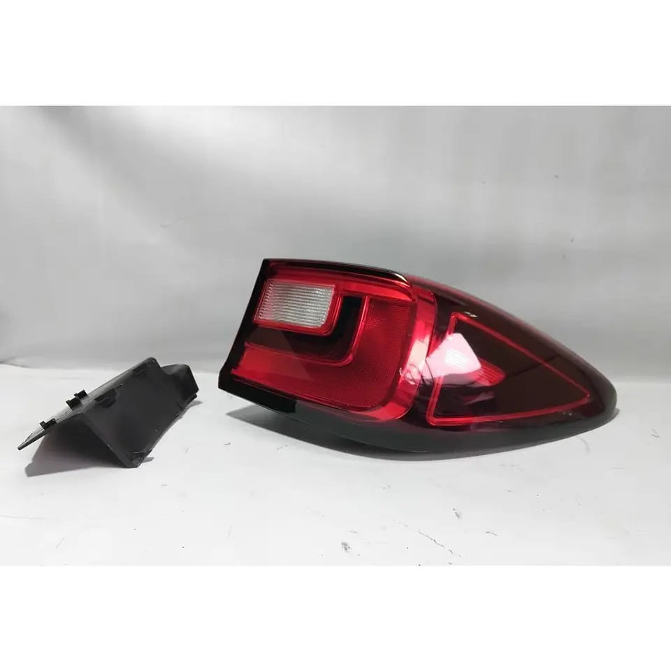 Farol Exterior Derecho (Rh) Para MG Zs Old 1